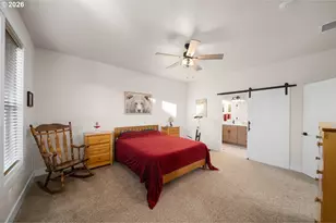 465 SE Sumner Dr, Prineville, OR 97754 - Photo 16