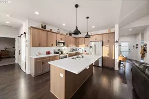 465 SE Sumner Dr, Prineville, OR 97754 - Photo 8