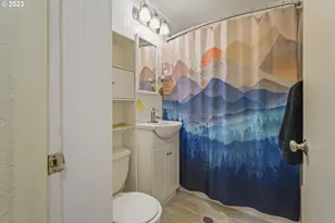 830 S 7th St, Cottage Grove, OR 97424 - Photo 22