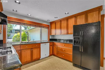 14980 NW Northumbria Ln, Beaverton, OR 97006 - Photo 16