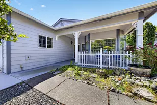 517 Rosichelli Dr, Brookings, OR 97415 - Photo 2
