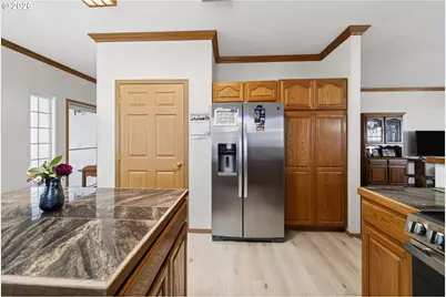 517 Rosichelli Dr, Brookings, OR 97415 - Photo 12