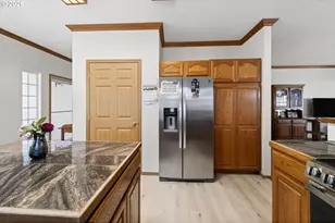 517 Rosichelli Dr, Brookings, OR 97415 - Photo 12