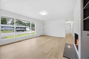 4528 SE 111th Ave, Portland, OR 97266 - Photo 8