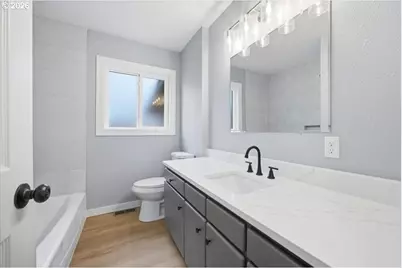 4528 SE 111th Ave, Portland, OR 97266 - Photo 24