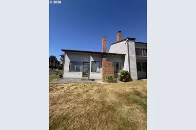 12143 SE 104th Ct, Happy Valley, OR 97086 - Photo 4