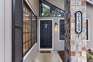 21209 SW Pamela Ct, Beaverton, OR 97003 - Photo 4