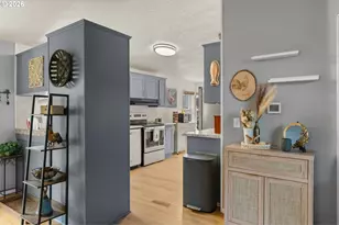 42850 Leaburg Dr, Leaburg, OR 97489 - Photo 14