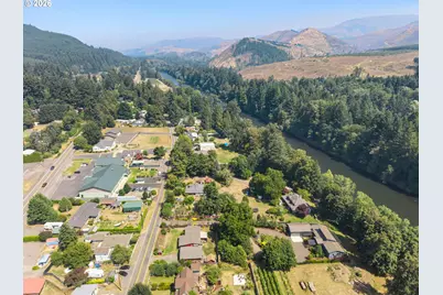 42850 Leaburg Dr, Leaburg, OR 97489 - Photo 42