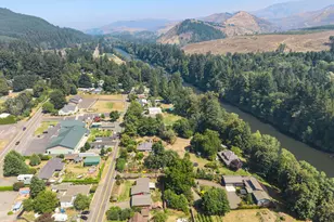 42850 Leaburg Dr, Leaburg, OR 97489 - Photo 42