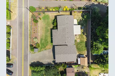 42850 Leaburg Dr, Leaburg, OR 97489 - Photo 40