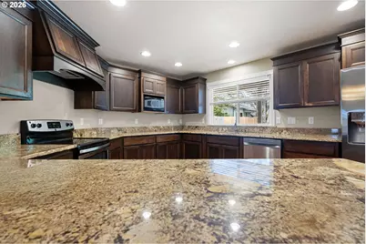 732 3rd St, Brookings, OR 97415 - Photo 14