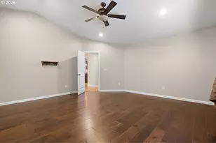 732 3rd St, Brookings, OR 97415 - Photo 20