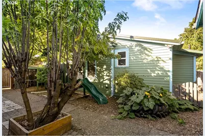 6126 NE 12th Ave, Portland, OR 97211 - Photo 34