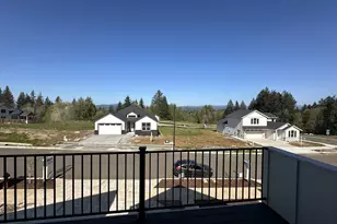 41810 Deschutes Ave, Sandy, OR 97055 - Photo 2