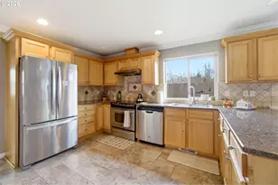 272 Laurine St NE, Salem, OR 97301 - Photo 16