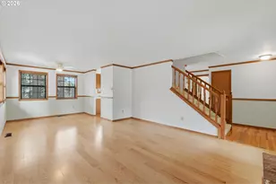 653 SW Tanglewood Cir, McMinnville, OR 97128 - Photo 8