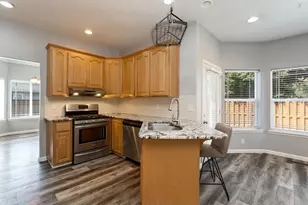 2687 NW Oak Ridge Dr, McMinnville, OR 97128 - Photo 12