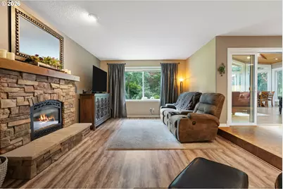 21917 NE 28th St, Camas, WA 98607 - Photo 12