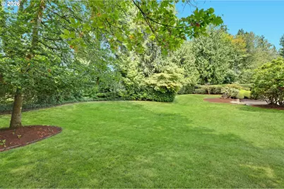4004 SW Scholls Ferry Rd, Portland, OR 97221 - Photo 40