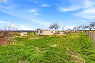 33149 Kuhn Ln, Hermiston, OR 97838 - Photo 4