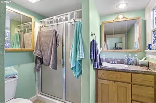 27403 State Hwy 38, Elkton, OR 97436 - Photo 16