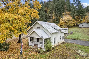 27403 State Hwy 38, Elkton, OR 97436 - Photo 8