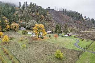 27403 State Hwy 38, Elkton, OR 97436 - Photo 4