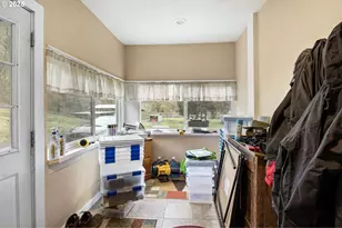 27403 State Hwy 38, Elkton, OR 97436 - Photo 22