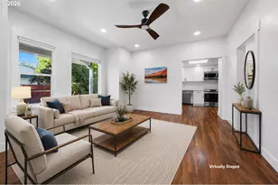 2704 SE 84th Ave, Portland, OR 97266 - Photo 8