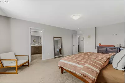 2324 Killian Spring Dr, Woodburn, OR 97071 - Photo 18