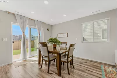 2324 Killian Spring Dr, Woodburn, OR 97071 - Photo 8