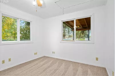 4690 Idaho Ave, Salem, OR 97305 - Photo 20