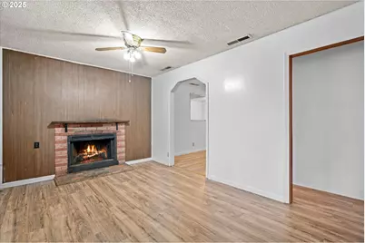 4690 Idaho Ave, Salem, OR 97305 - Photo 10