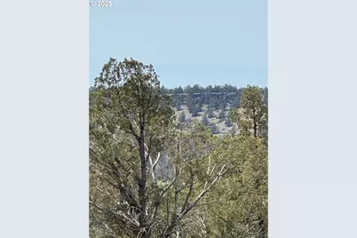 69850 NW Lower Valley Dr, Terrebonne, OR 97760 - Photo 4
