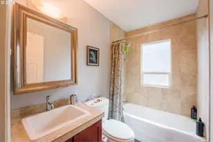 1432 N Bryant St, Portland, OR 97217 - Photo 12