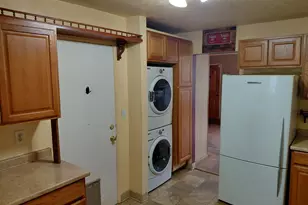 4227 SE 54th Ave, Portland, OR 97206 - Photo 8