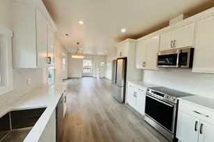 4224 SE 31st Ave, Portland, OR 97202 - Photo 4