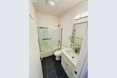 4224 SE 31st Ave, Portland, OR 97202 - Photo 8