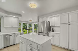 6356 Castle Pines Cir N, Keizer, OR 97303 - Photo 10