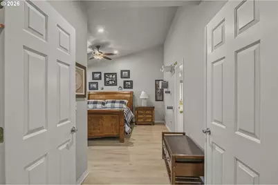 6356 Castle Pines Cir N, Keizer, OR 97303 - Photo 16