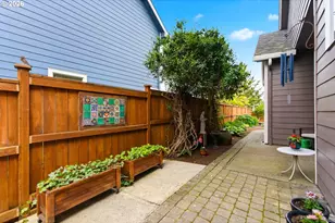 1607 Wood Duck St, Silverton, OR 97381 - Photo 34