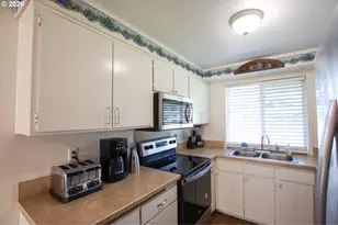 3210 Munsel Lake Rd, Florence, OR 97439 - Photo 12