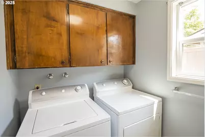 2915 Chuckanut St, Eugene, OR 97408 - Photo 38