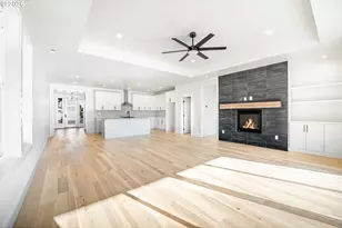 4226 SW Kirk Ave, Pendleton, OR 97801 - Photo 6