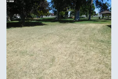 750 W Quince Ave, Hermiston, OR 97838 - Photo 18