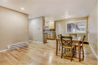 3925 SW Multnomah Blvd #206, Portland, OR 97219 - Photo 8