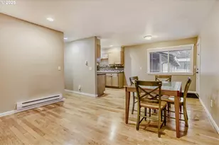 3925 SW Multnomah Blvd, Portland, OR 97219 - Photo 8