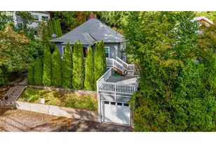1617 SW Broadway Dr, Portland, OR 97201 - Photo 2