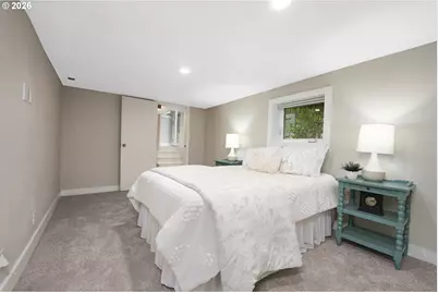 1617 SW Broadway Dr, Portland, OR 97201 - Photo 26